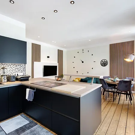 Ferienwohnung Nippesstr 17 * Solingen